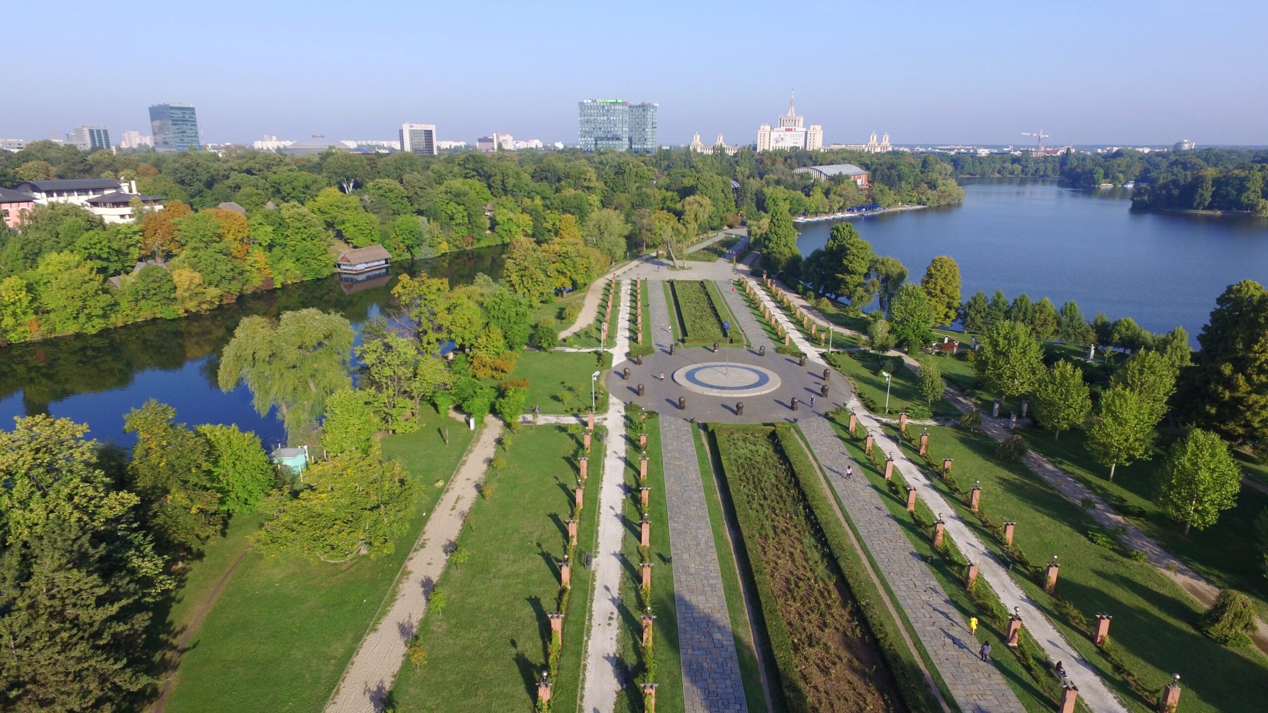 Descoperă Cele Mai Frumoase Parcuri din București