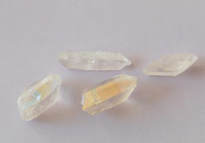 Ce este un card de debit și cum să îl utilizați în mod eficient?