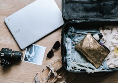 Ghid practic pentru a integra tehnologia în planificarea călătoriei, fără a o lăsa să te domine