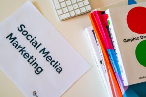 Photo social media marketing