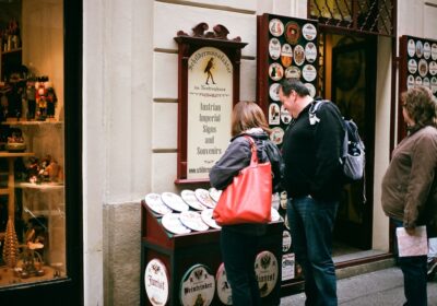 Cum să vinzi pachete turistice tematice pentru sejururi de weekend