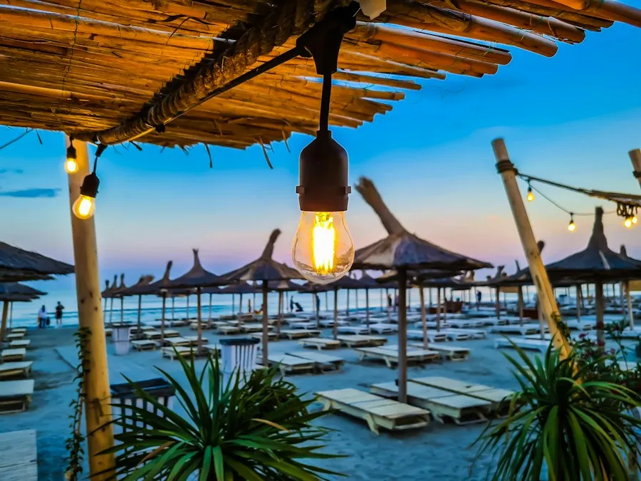 Photo common mistakes beach vacation Romania