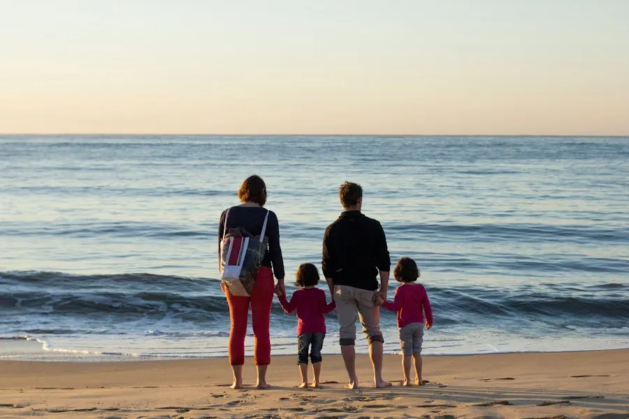 Photo common mistakes family vacations kids